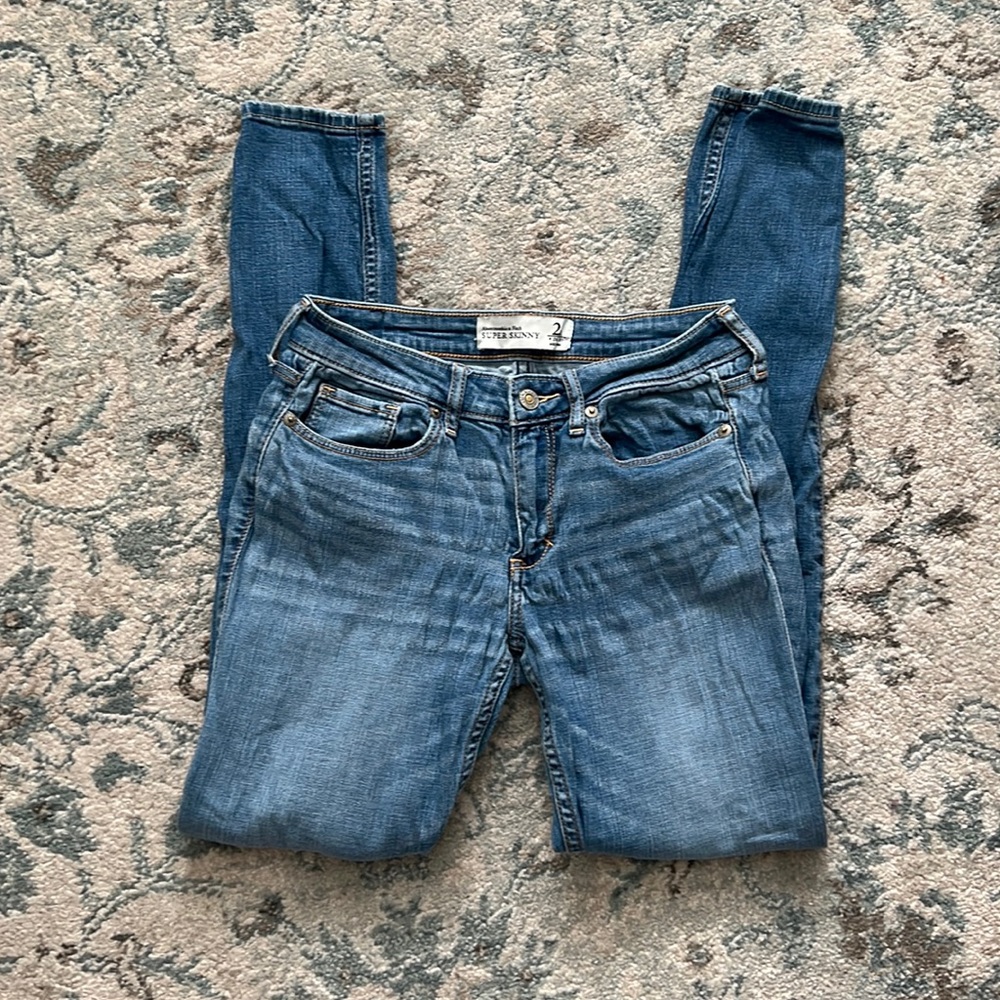 Abercrombie super skinny jeans size 2